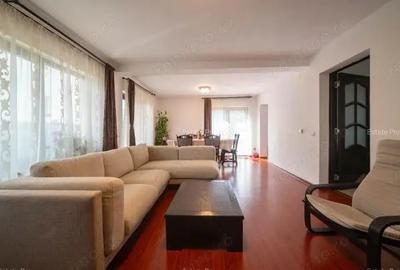 Casă cu 6 camere cu Teren 595 Mp în Lipovei - 1