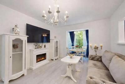 Apartament cu 3 camere semidecomandat în Centrul Civic - 1