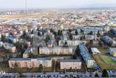 Apartament cu 3 camere semidecomandat, mobilat în Astra - 3