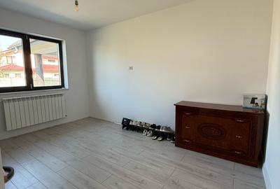 Casă individuală cu 3 camere cu Canalizare în Nord - 13