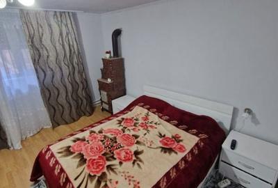 Casă cu 4 camere cu Teren 432 Mp în Central - 7