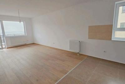 Apartament cu 3 camere decomandat în Tractorul - 10