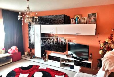 Apartament 3 camere, et 4, decomandat, Barlad, zona Gara - Recumed - 1