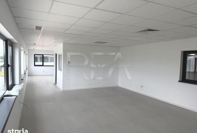 Spațiu comercial, de 1,150 mp, în Găneasa