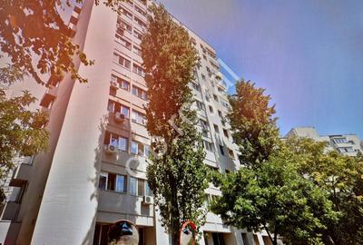 Vând garsoniera Titan,Aleea Barajul Bistriței, renovata, bl. 1985, 15min. metrou