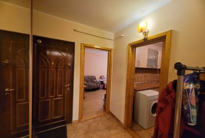 Apartament cu 2 camere decomandat în Micro 20 - 5