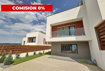 Casă cuplată -  5 camere, 3 bai, 195 mp, 2 parcari, aproape de Vivo! - 1