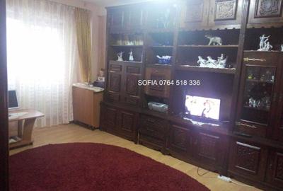 Garsonieră decomandată în Runcu - 8