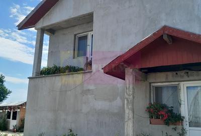 Casă individuală cu 4 camere cu Teren 474 Mp în Vărăști - 7