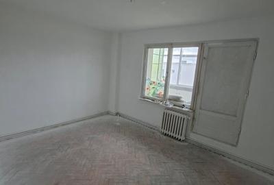 Apartament cu 3 camere decomandat în Unirii - 7