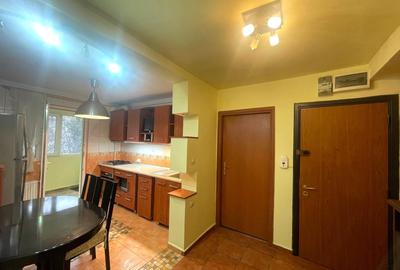 Apartament cu 3 camere decomandat, mobilat în Teiul Doamnei - 7