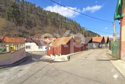 Casă individuală cu 4 camere cu Canalizare în Schei - 7