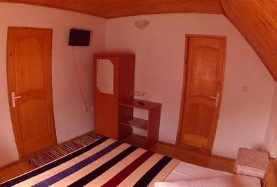 Pensiune in Arieseni cu 7 camere - 17