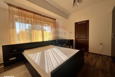 Casă cu 8 camere cu Teren 521 Mp în Brănești - 4