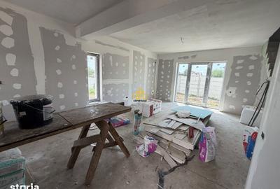 Casă cu 3 camere cu Teren 235 Mp în Central - 8