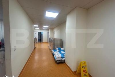 Spațiu comercial, de 1,967 mp, în Industrială - 7