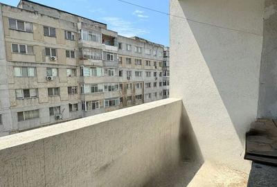 Apartament cu 3 camere decomandat în Păcii - 1