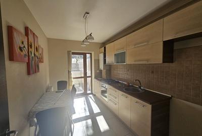 Inchiriere apartament bloc nou cu garaj, centru Pitesti Inchiriere apartament bloc nou cu garaj, centru Pitesti - 4