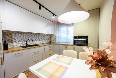 Apartament renovat, modern, cu 3 camere, de vanzare in Grigorescu - 1