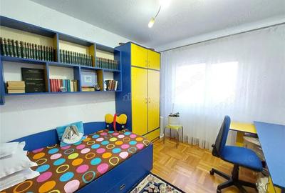 3 camere, decomandat, 2 balcoane, 72 mp, et.4, Dorobanti, str Columbelor - 17