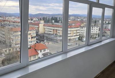 Apartament cu 2 camere semidecomandat în Central - 13