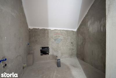 Casă cu 9 camere cu Teren 1000 Mp în Oncea - 6