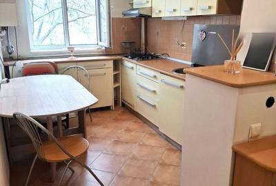 Apartament cu 3 camere decomandat în Bălcescu - 1