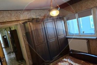 Apartament cu 4 camere de inchiriat in zona Ultracentral - 3