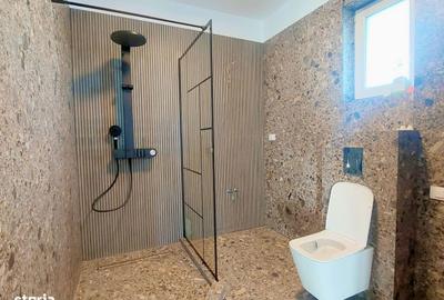 Casă cu 5 camere cu Canalizare în Central - 13