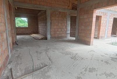 Casă cu 4 camere cu Teren 1000 Mp în Săcălășeni - 7