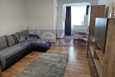 Garsonieră, mobilată în Titan