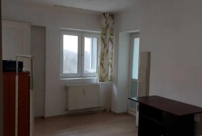 Garsonieră decomandată în Brâncoveanu - 5