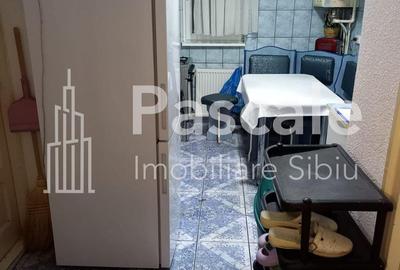 Apartament cu 3 camere în Central - 10
