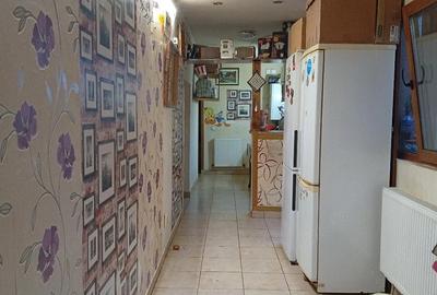 Casă cu Teren 200 Mp în Copou - 4