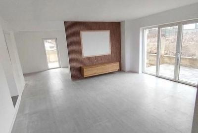 Casă individuală cu 5 camere cu Canalizare în Câmpenești - 1