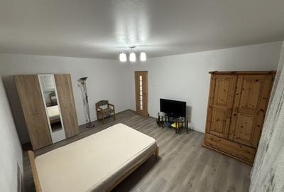 Apartament cu 2 camere decomandat, mobilat în Vitan