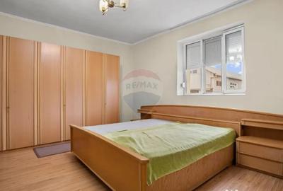 Casă cu 3 camere cu Garaj în Țipar - 2