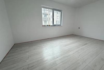 Apartament cu 2 camere decomandat în Cug - 3