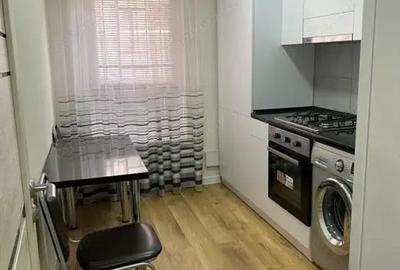 Vanzare in zona Torontalului un apartament cu o camera - 3