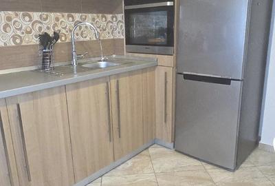 Apartament cu 3 camere decomandat în Sebastian - 3