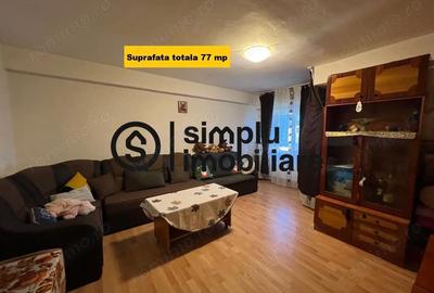 Apartament cu 3 camere decomandat în 1 Mai - 12