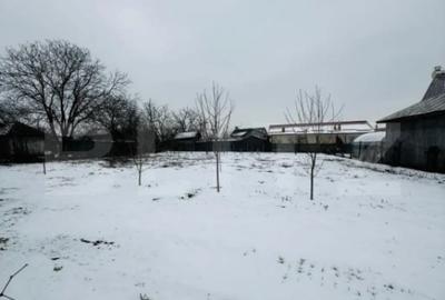 Casă cu 3 camere cu Teren 1948 Mp în Central - 9