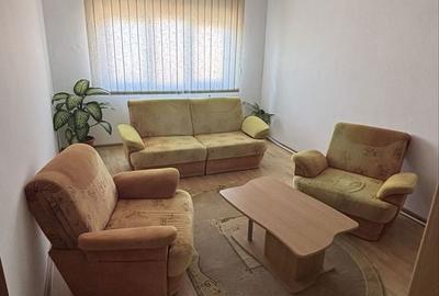 Apartament cu 2 camere decomandat în Central - 2