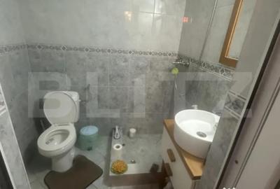 Casă cu 5 camere cu Teren 260 Mp în 14 Mai