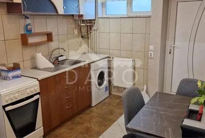 Garsoniera, Tudor - 8