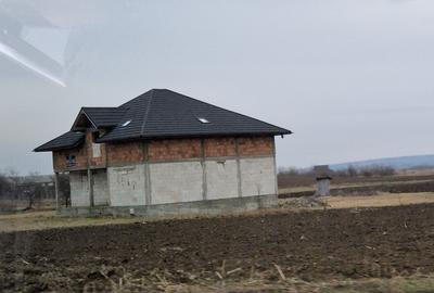 Casă cu 4 camere în Șinca - 6