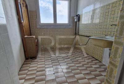 Apartament cu 2 camere la 500 de metri de sta?ia de metrou - 11