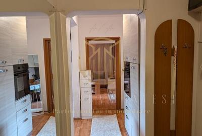 Apartament cu 4 camere decomandat în Moșilor