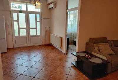 Apartament cu 3 camere decomandat, mobilat în Delfinariu - 4