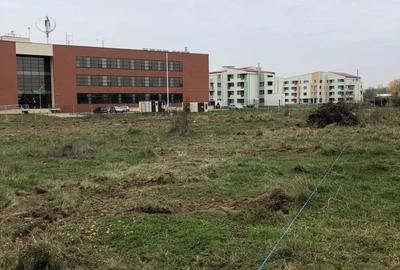 Teren de 2400 mp, în Nord - 5